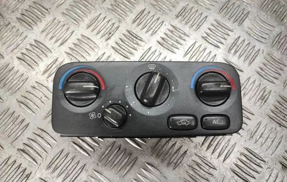 Volvo V70 Climate control unit 9171443 5808 9400802