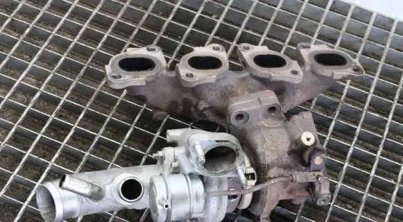 Nissan Juke I F15 Turbo 144111KC1D