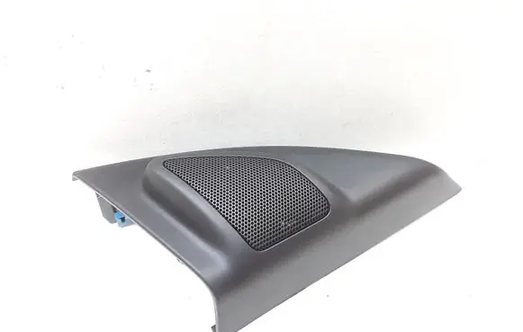 Volvo V70 Front door speaker 30781068