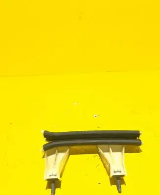 Citroen C4 I Picasso Rear door windshield rail 9654092380