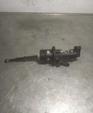 Volkswagen Golf V Clutch master cylinder 1K0721388G 77688