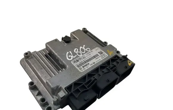 Ford Fiesta Engine control unit/module AV2112A650RB 0281017590