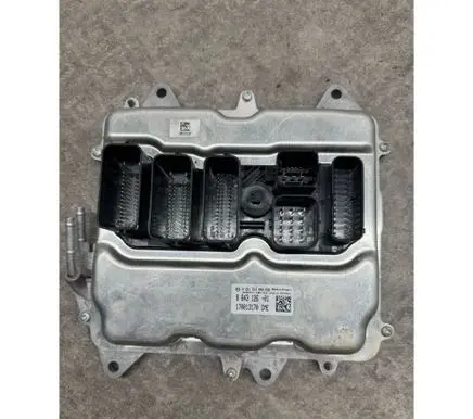BMW X5M F85 Engine control unit/module 8643126 8672238 8655428