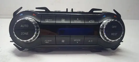 Mercedes-Benz GLA W156 Climate control unit A2469003816 A2469013306
