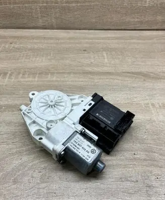 Volkswagen Golf V Front door window regulator motor 1K0959793L 1K5837402AK LEFTSIDE