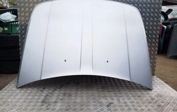 Dodge Nitro Engine bonnet/hood
