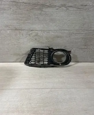 Front bumper lower grill