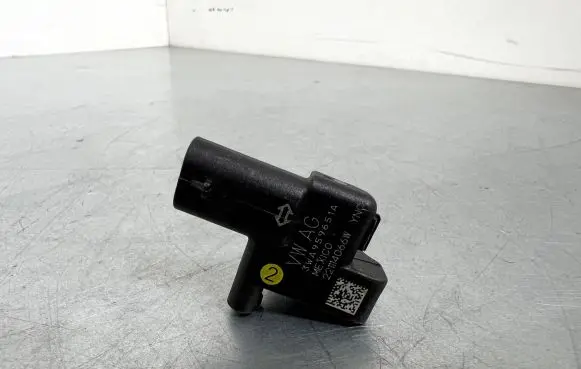 Volkswagen Arteon Shooting Brake Airbag deployment crash/impact sensor 3WA959651A