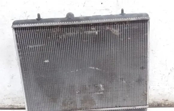 Coolant radiator