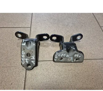 KIA Ceed Rear door hinge set 
