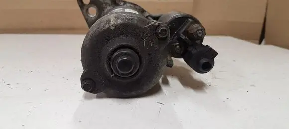 Volkswagen Polo V 6R Starter motor 0312100317PGB 28K08765Z