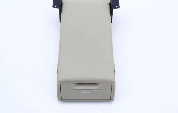 Mercedes-Benz S W221 Rear seat armrest 