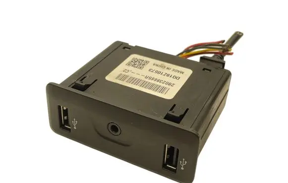 Renault Kadjar AUX in-socket connector 280239665R DQ19Z10573 0019710573