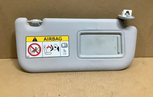 Toyota Prius (XW50) Sun visor TW23281010