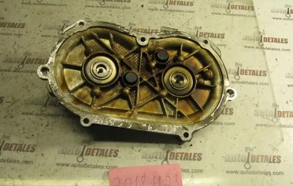Mercedes-Benz GL X164 Timing chain cover A2720150201