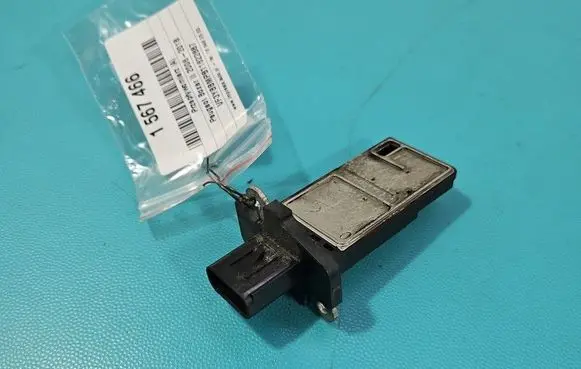 Peugeot Boxer Mass air flow meter 6C1112B579AA IMPRK1567466