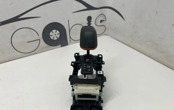Toyota C-HR II Gear selector 75M706