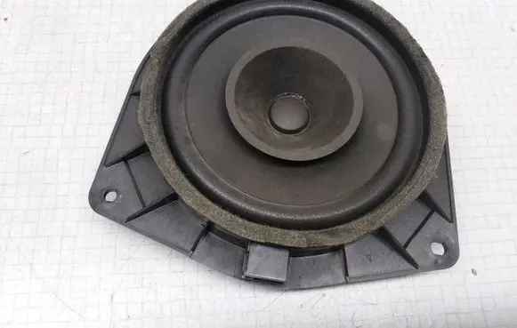 Toyota Corolla E120 E130 Subwoofer speaker 8616002380