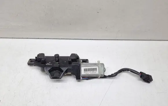 BMW 5 E60 E61 Tailgate/trunk/boot lift motor 7129931