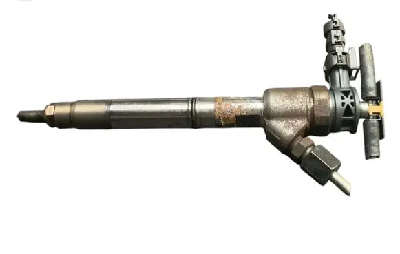 Hyundai i40 Fuel injector 0445110589 338002A610