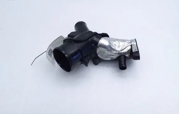 Nissan Qashqai Turbo air intake inlet pipe/hose 165763328R