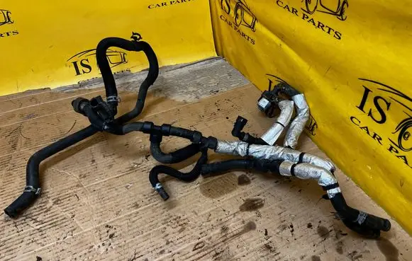 Ford Fusion II Engine coolant pipe/hose HG9318495AC GR2318K580