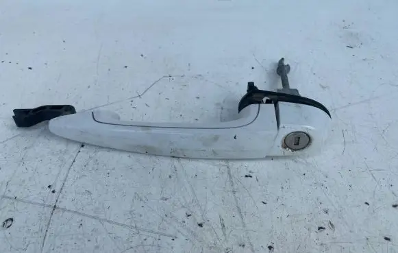 BMW X1 E84 Front door exterior handle 242688