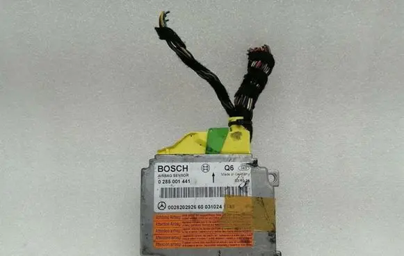 Mercedes-Benz E AMG W211 Airbag control unit/module A0028202926