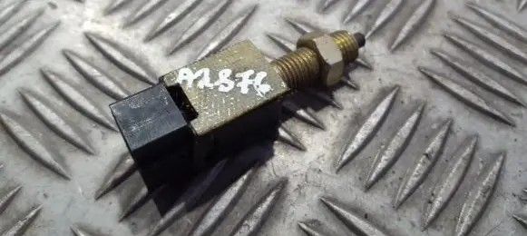 Brake pedal sensor switch