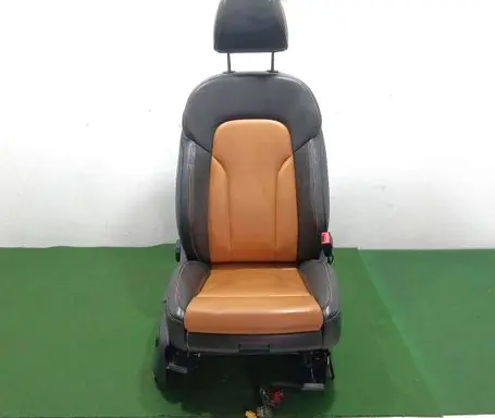 Audi Q5 SQ5 Front passenger seat 8R0881106