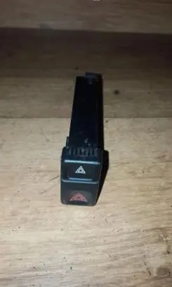 Volvo 850 Hazard light switch 9125204