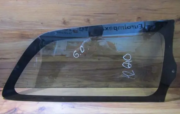 Mazda 323 Rear side window