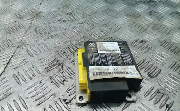 Volkswagen PASSAT B6 Airbag control unit/module 3c0909605j