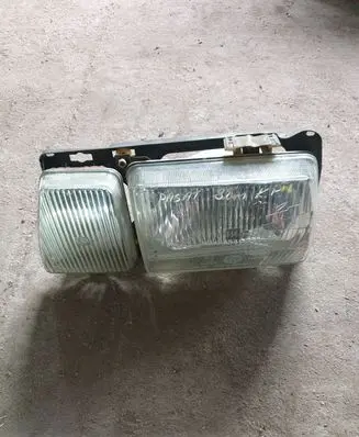 Volkswagen PASSAT Headlight/headlamp