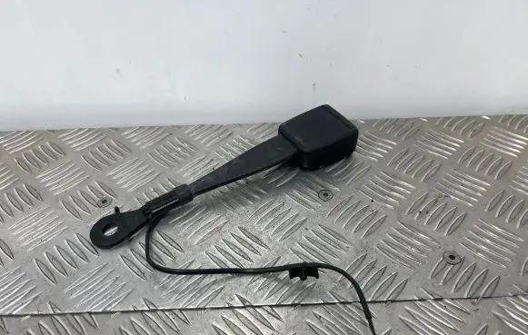 Audi A7 S7 4K8 Front seatbelt buckle 8W0857755A