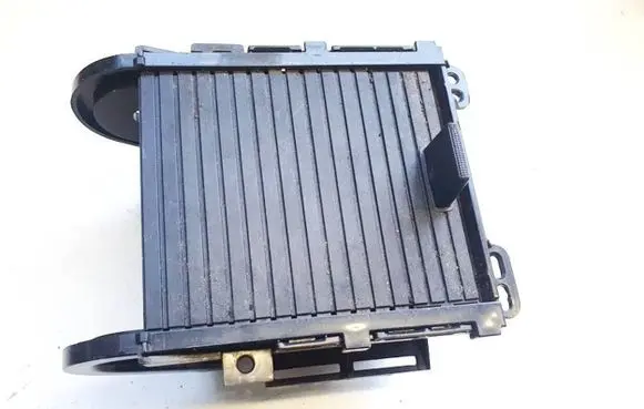 Toyota Avensis T270 Glove box 5885605010 58856-05010