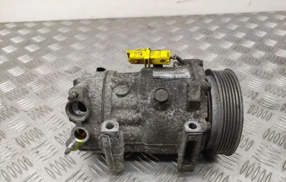 Citroen C4 I Picasso Air conditioning (A/C) compressor (pump) 9651911480
