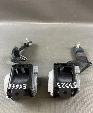 Citroen DS4 Rear seatbelt 96871541XX 306903099L 5032L2K1EI