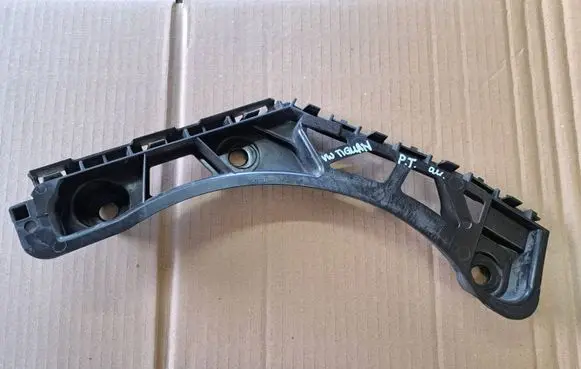 Volkswagen Tiguan Rear bumper mounting bracket 5NA807394