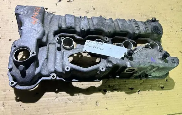 BMW 5 F10 F11 Rocker cam cover 7566283