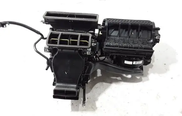 Interior heater climate box assembly