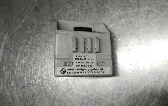 BMW 3 E46 Yaw turn rate sensor 657569232159 55892110