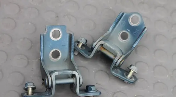 Front door hinge set
