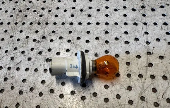 Aixam City III Headlight/headlamp bulb 