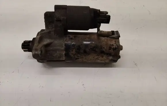 Volkswagen PASSAT B6 Starter motor 076309