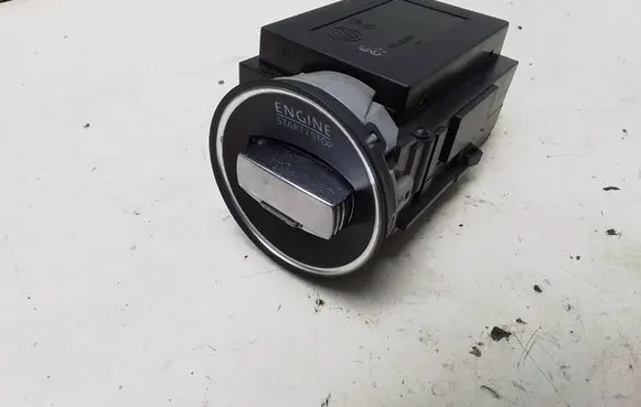 Volkswagen PASSAT B6 Ignition lock 3C0905843Q 33303301 12401801362217