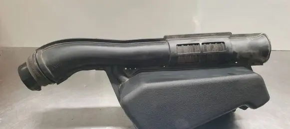 Toyota Prius (XW30) Intake resonator 1775037060