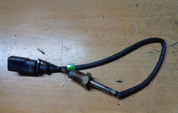 Audi A4 S4 B8 8K Lambda probe sensor 05L906088FH