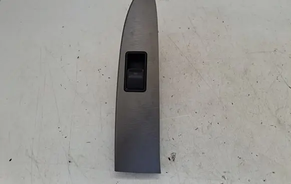 Toyota Avensis T270 Electric window control switch 8481005070 7427105040