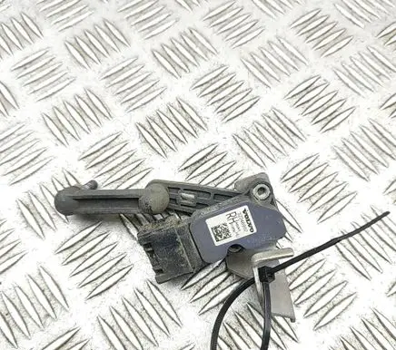 Volvo V60 Air suspension front height level sensor 32246992 31406563